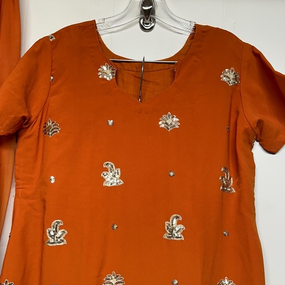 Orange Embroidered Sequins Kurta Set - Picture 8 of 12